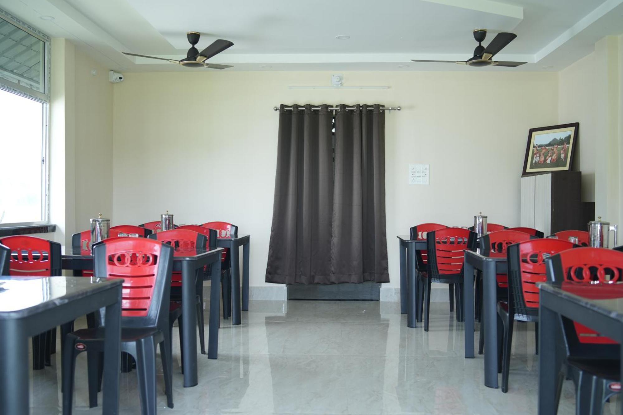 Queen Of Dooars Eco Resort Chālsa 외부 사진